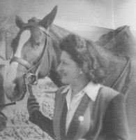 /album/kepgaleria-dr-mikecz-bela-es-lanya-mikecz-ilona/ilona1-jpg1/